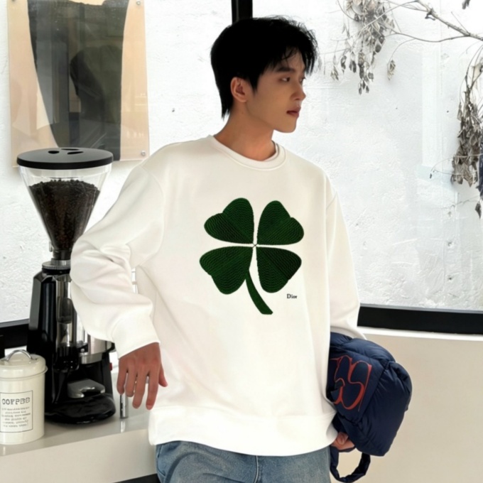 dior clover embroidery crew neck sweatshirt